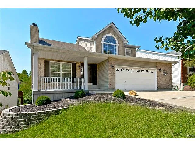 534 Winter Garden Dr photo 1