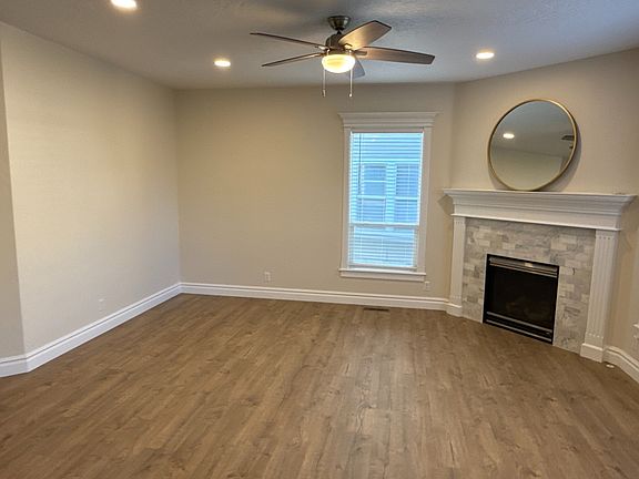 4th image of 2025 W Marten Creek Dr