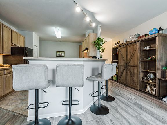 4th image of 250 Rosehall Dr Unit 260