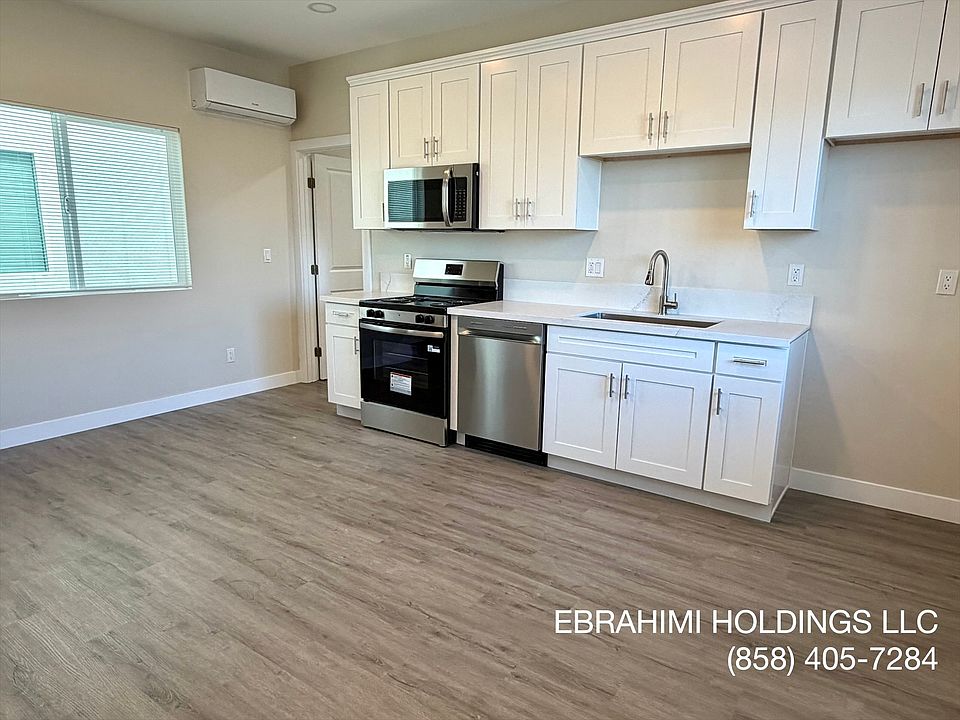 1st image of 2976 National Ave #5