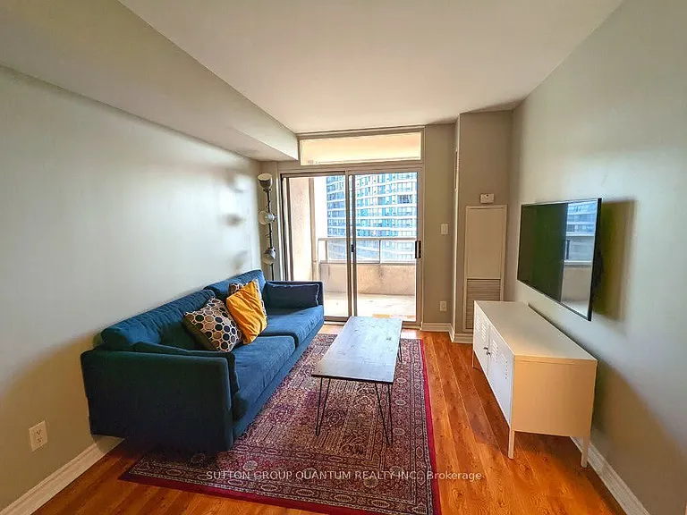 3880 Duke Of York Blvd #708 — Photo 11