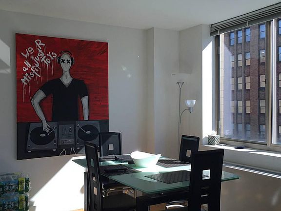 5th image of 200 W 26th St APT 14H