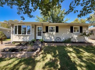2124 W 38th St, Davenport, IA 52806