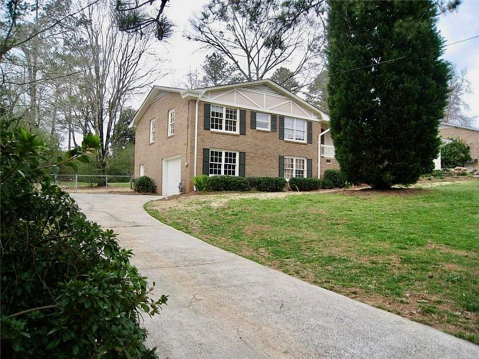 1st image of 759 Mockingbird Ln #200