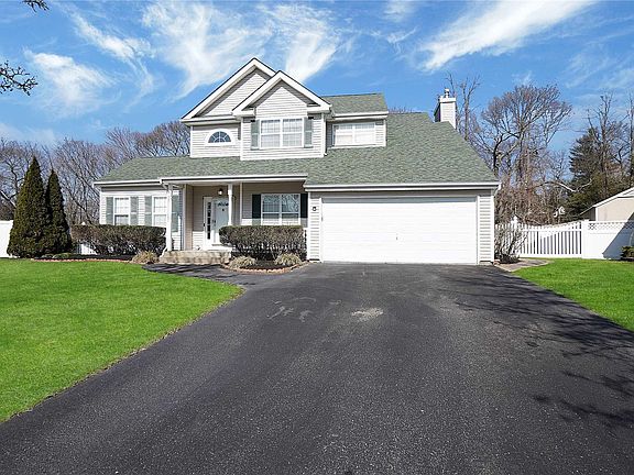 2nd image of 6 Wisteria Ct