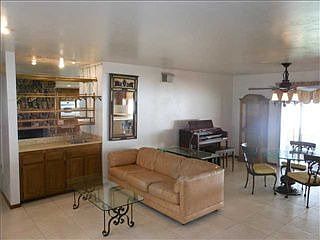 4th image of 1406 Whitsett Dr