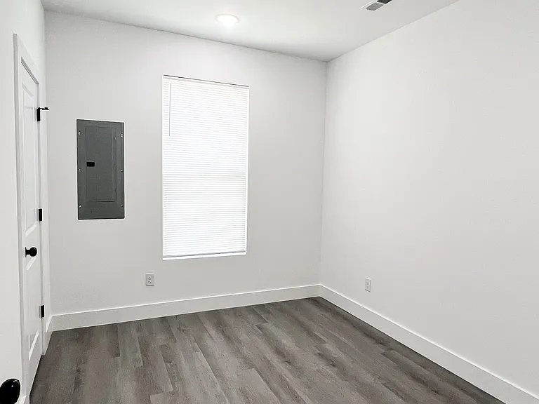 634 W Fairmont Ave — Photo 19