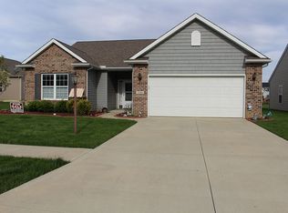 7208 Songbird Ln, North Ridgeville, OH 44039