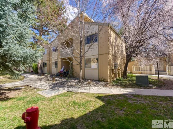 2300 Dickerson Rd APT 24, Reno, NV 89503