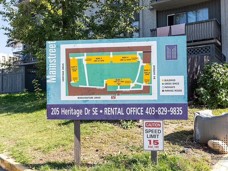 205 Heritage Dr SE — Photo 15