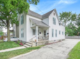 826 Fulton St E, Grand Rapids, MI 49503