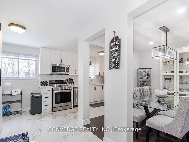 39 Greenwood Cres — Photo 7