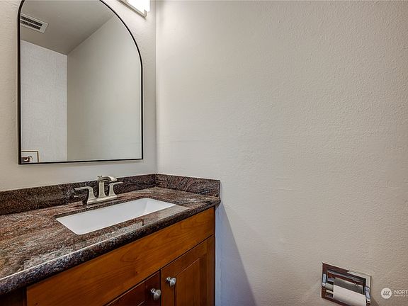 3rd image of 12415 SE 272nd Place #C