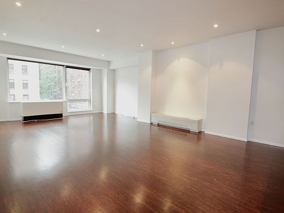 2nd image of 231-233 10th Ave #4B