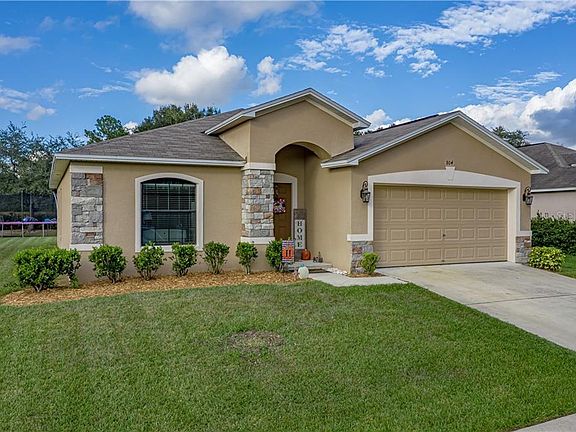 3rd image of 804 Barrister Dr