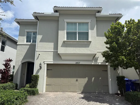 1467 Pongam Ter, Hollywood, FL 33021