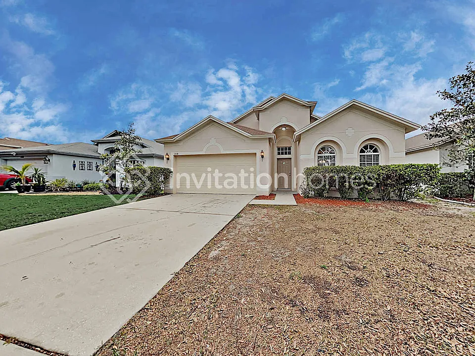 1108 Barclay Wood Dr