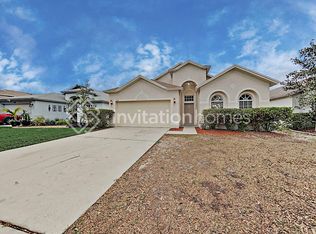 1108 Barclay Wood Dr, Ruskin, FL 33570