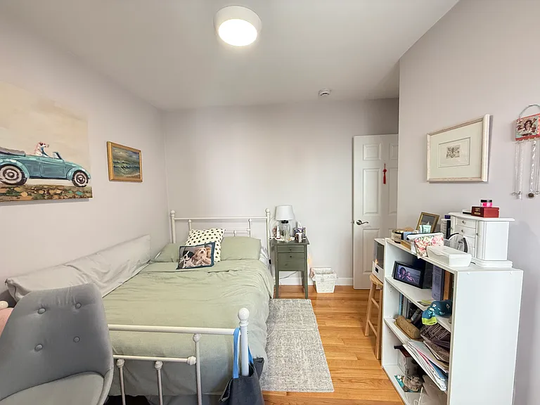 56 Beach St #2 — Photo 10