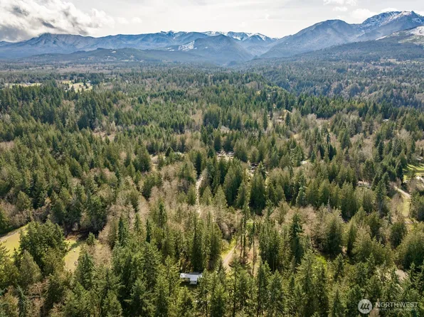 225 Deer Run, Port Angeles, WA 98362