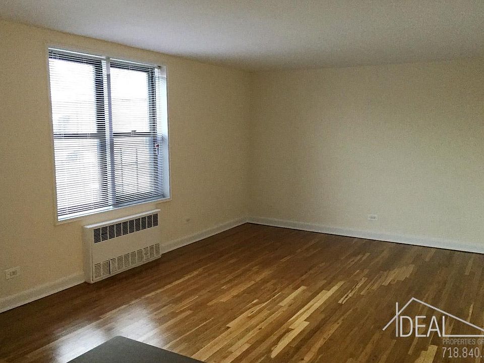 1st image of 389 Avenue X