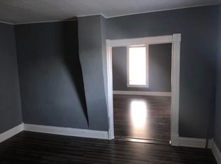 609 E Main St #2, Knoxville, IL 61448