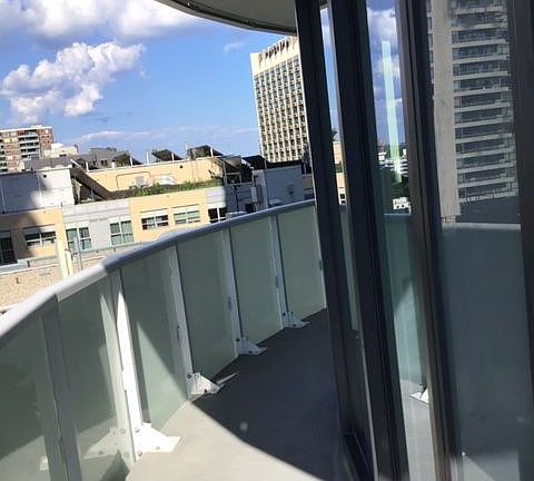3rd image of 403 Church St #1108