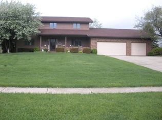 434 San Carlos Rd, Minooka, IL 60447