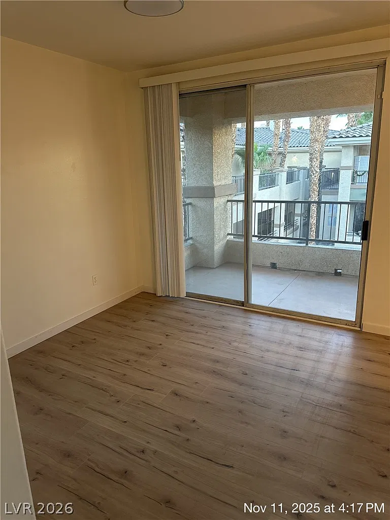 3 bed, 2.0 bath, 1437 sqft, $1,500 — Photo 3