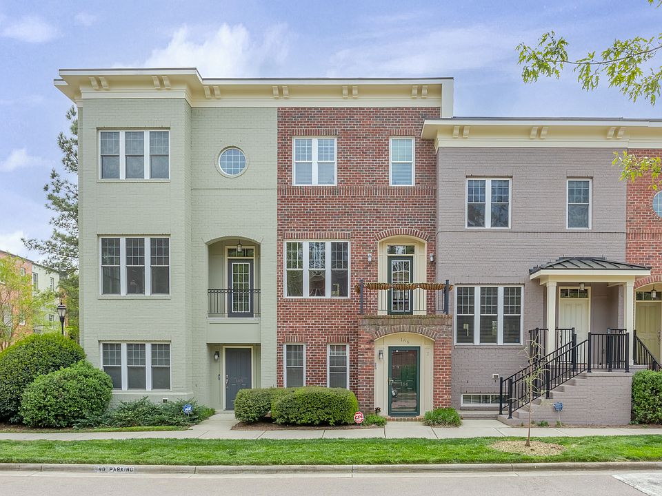 1st image of 166 Finsbury St #1