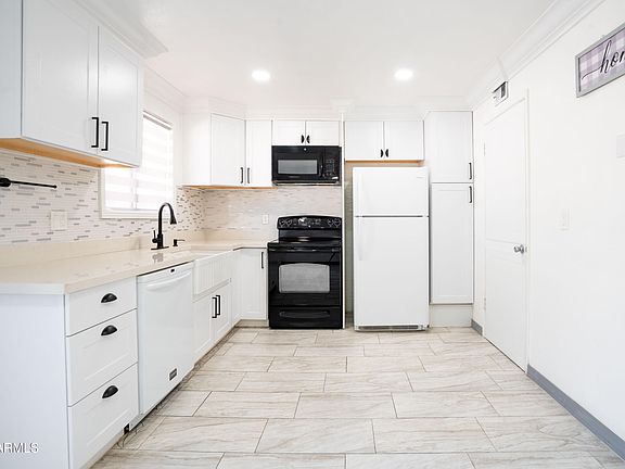 5th image of 6565 N 19TH Avenue #27