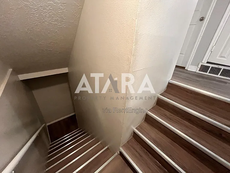 4247 N Highway 89 #24 — Photo 19