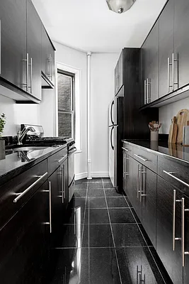 Rented by Platinum Properties | media 6