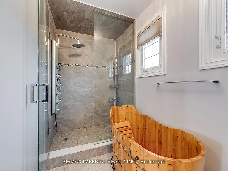 2800 Huntingdon Trl S — Photo 14