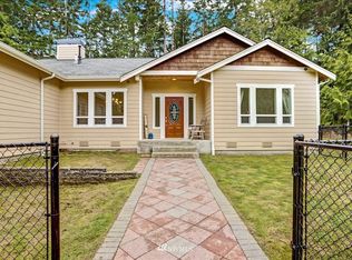 20989 Seaport Pl NW, Poulsbo, WA 98370