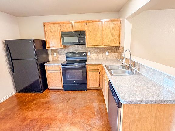 5th image of 409 Allen St Unit A-b