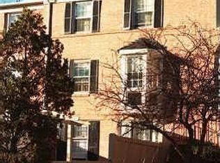 4322 Gramercy Cir, Alexandria, VA 22309