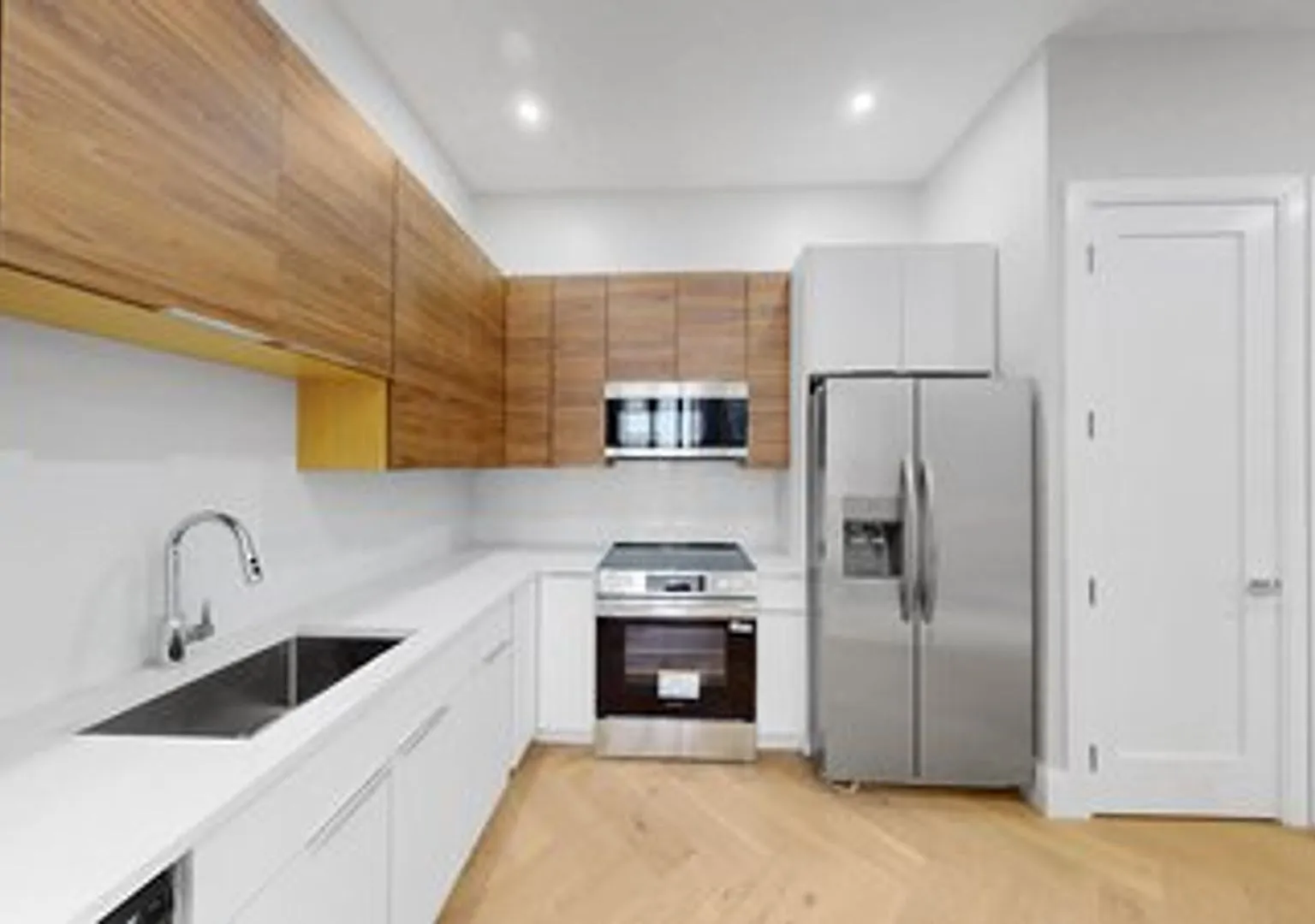 Luxury in the Heart of Chestnut Hill - Available Now! — Photo 2