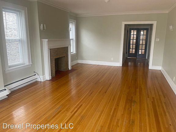 3rd image of 4933 W Cuyler Ave APT 3