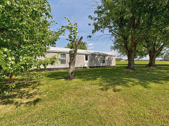4th image of 126 Skillet Branch Rd