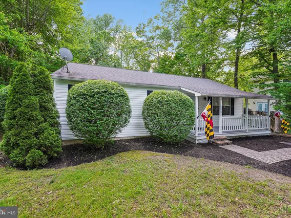 11337 Tomahawk Trl, Lusby, MD 20657