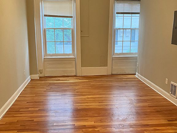 4th image of 1525 Spruce St #30A