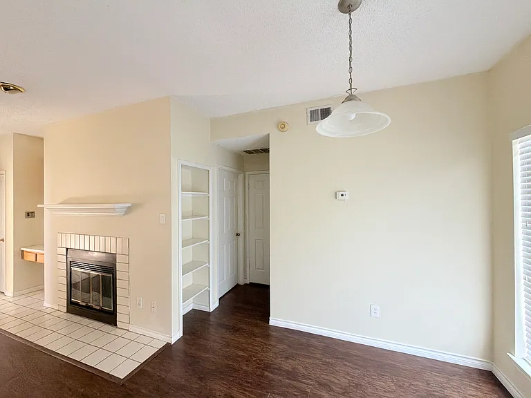 3001 Cedar St #114 — Photo 8