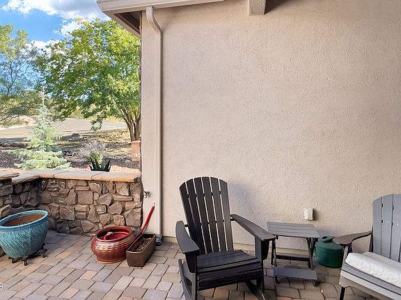 5th image of 1700 Trinity Rose Dr