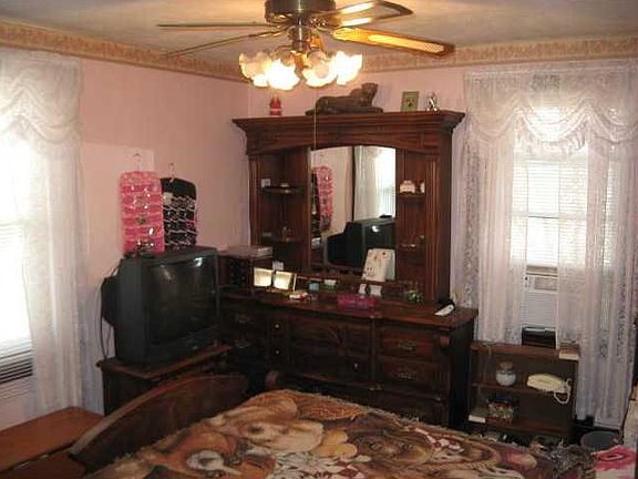 3rd image of 333 Fairmont Ave