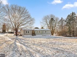 21 Morris Dr, Fleetwood, PA 19522