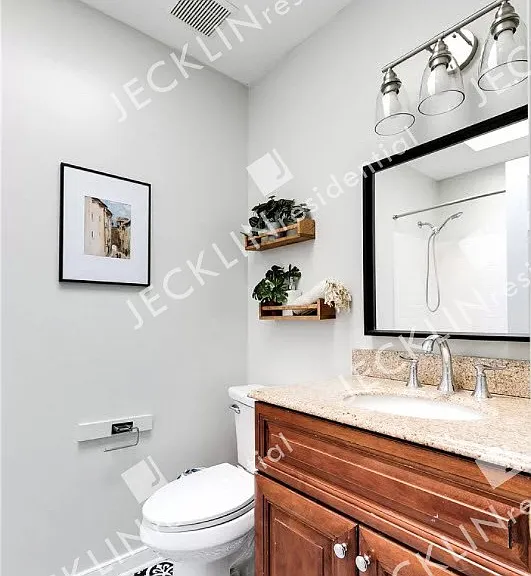 4670 Rollingwood Ln — Photo 43