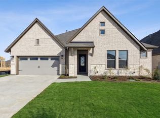 7749 Pondview Ln, Fort Worth, TX 76123