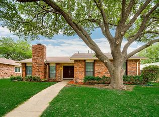 8510 Londonderry Ln, Dallas, TX 75228