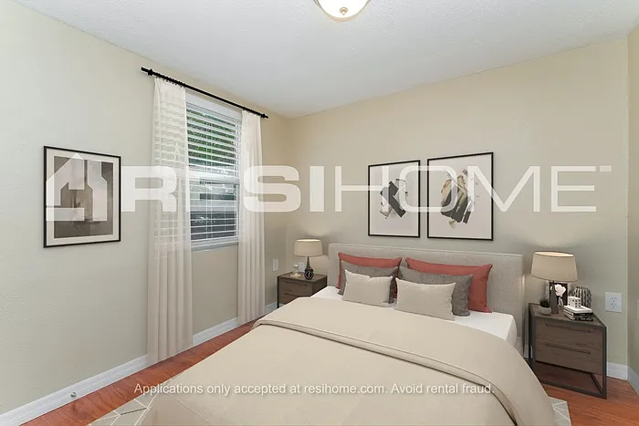 7700 Farmlawn Dr — Photo 9